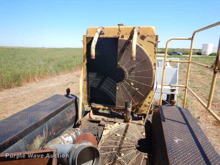 image for item DK8097 W-H-O Tub  bale processor