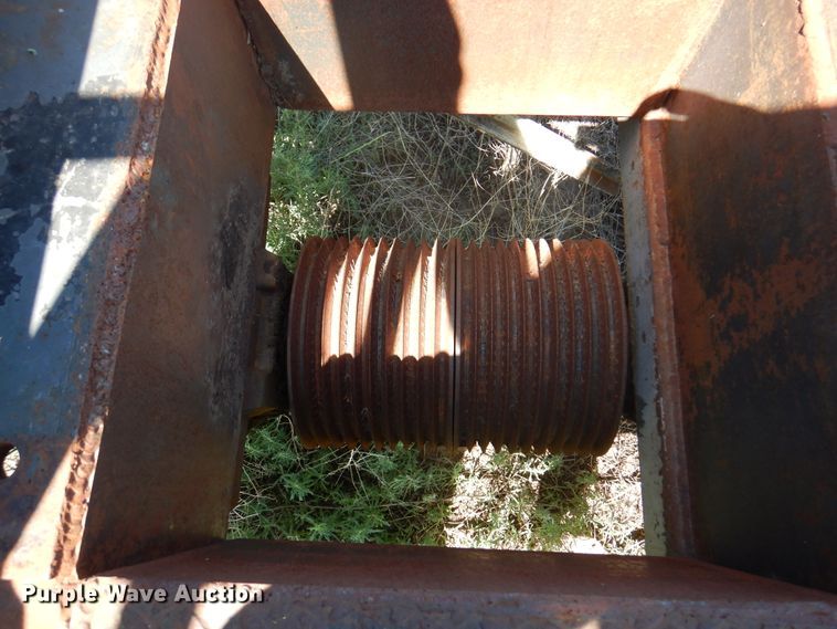 image for item DK8097 W-H-O Tub  bale processor