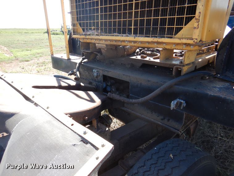 image for item DK8097 W-H-O Tub  bale processor