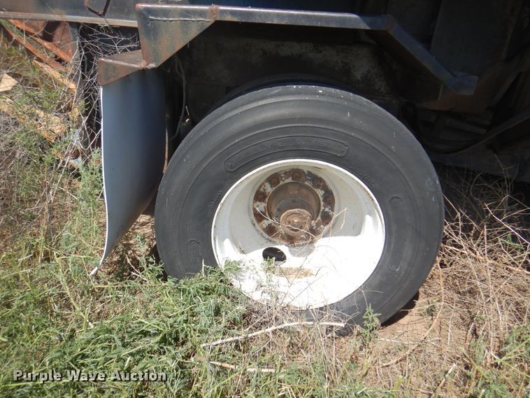 image for item DK8097 W-H-O Tub  bale processor