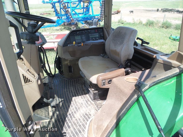 image for item GR9490 2000 John Deere 8410  MFWD tractor