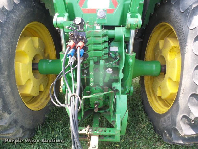 image for item GR9490 2000 John Deere 8410  MFWD tractor