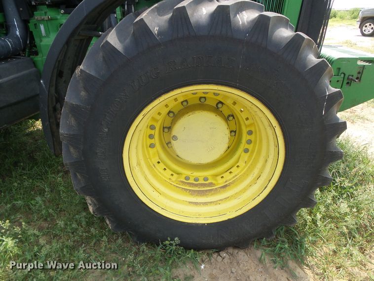 image for item GR9490 2000 John Deere 8410  MFWD tractor
