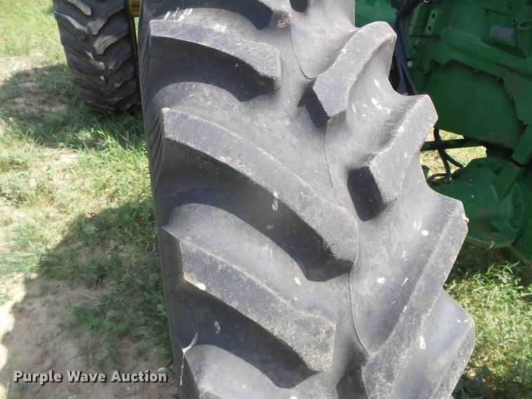 image for item GR9490 2000 John Deere 8410  MFWD tractor