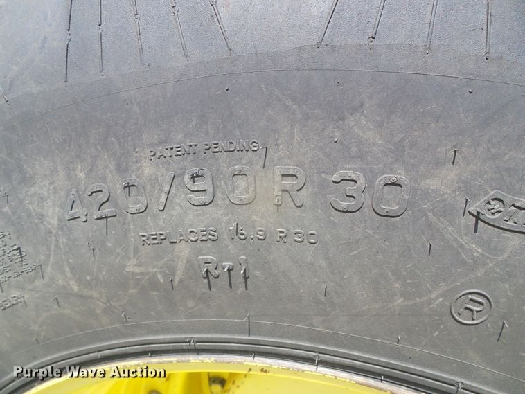 image for item GR9490 2000 John Deere 8410  MFWD tractor