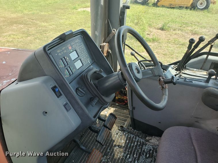 image for item JM9645 1996 Case IH 7220  tractor