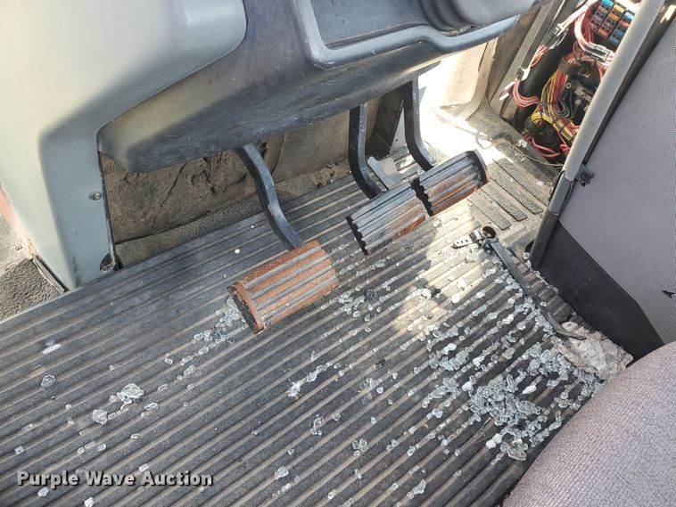 image for item JM9645 1996 Case IH 7220  tractor