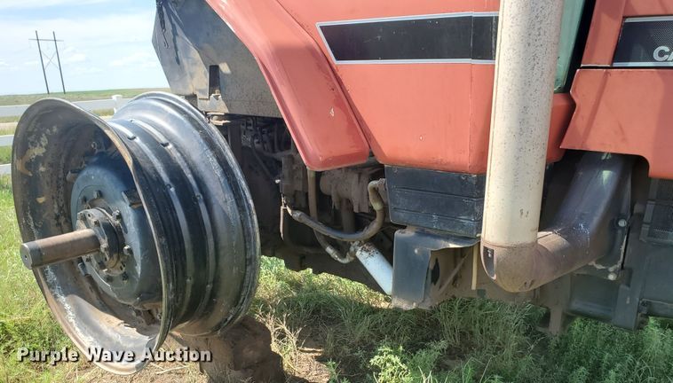 image for item JM9645 1996 Case IH 7220  tractor