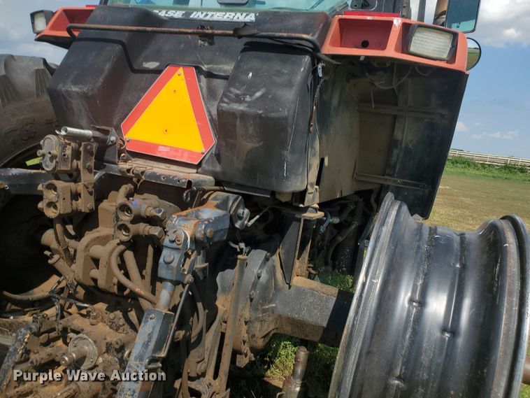 image for item JM9645 1996 Case IH 7220  tractor