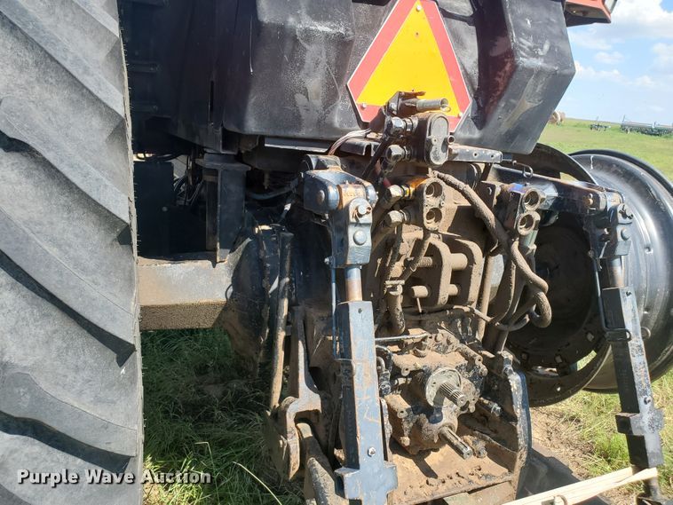 image for item JM9645 1996 Case IH 7220  tractor