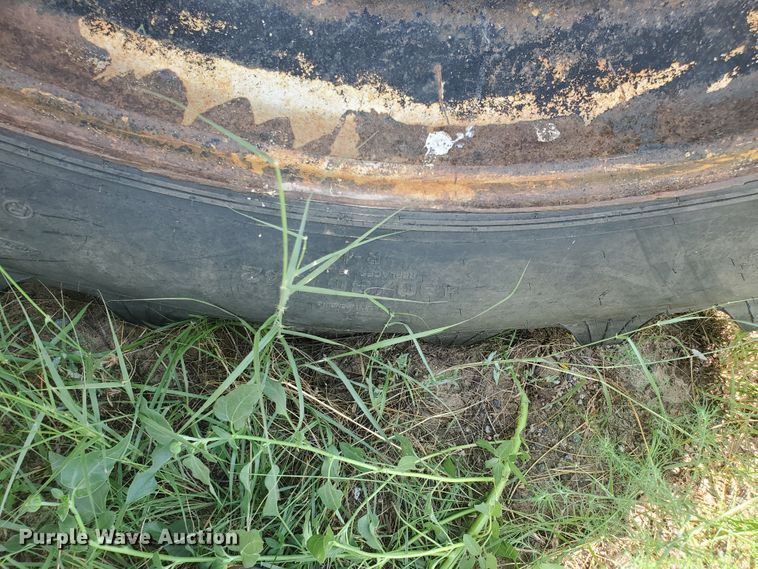 image for item JM9645 1996 Case IH 7220  tractor