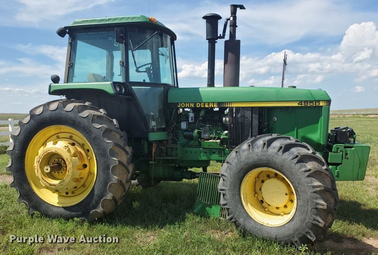 image for item JM9646 1990 John Deere 4955  MFWD tractor