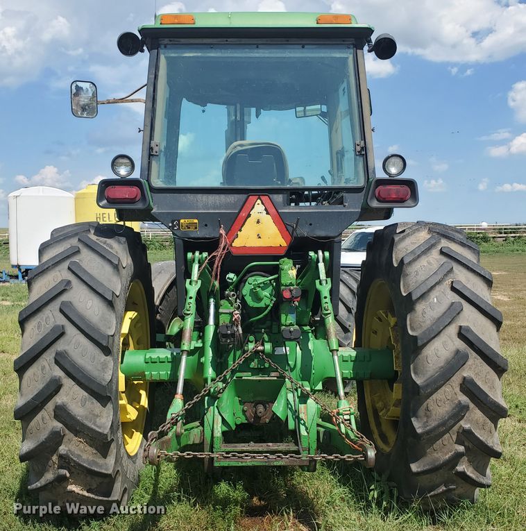 image for item JM9646 1990 John Deere 4955  MFWD tractor