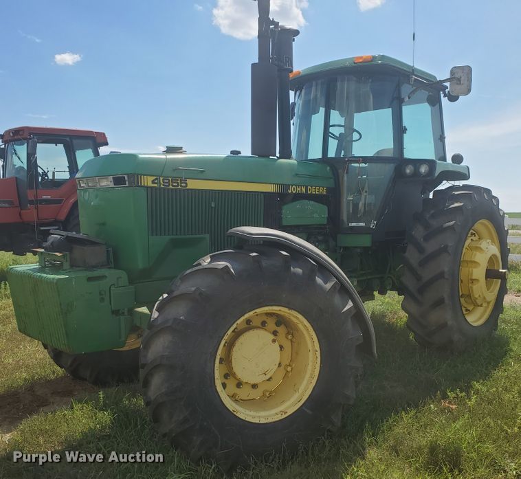 image for item JM9646 1990 John Deere 4955  MFWD tractor