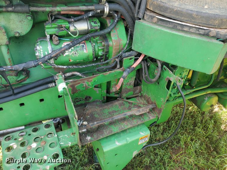 image for item JM9646 1990 John Deere 4955  MFWD tractor