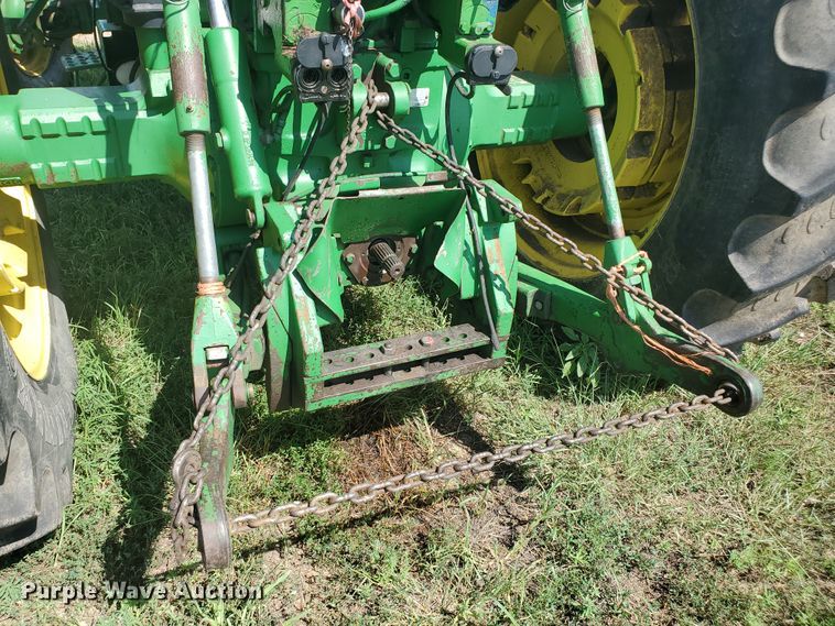 image for item JM9646 1990 John Deere 4955  MFWD tractor