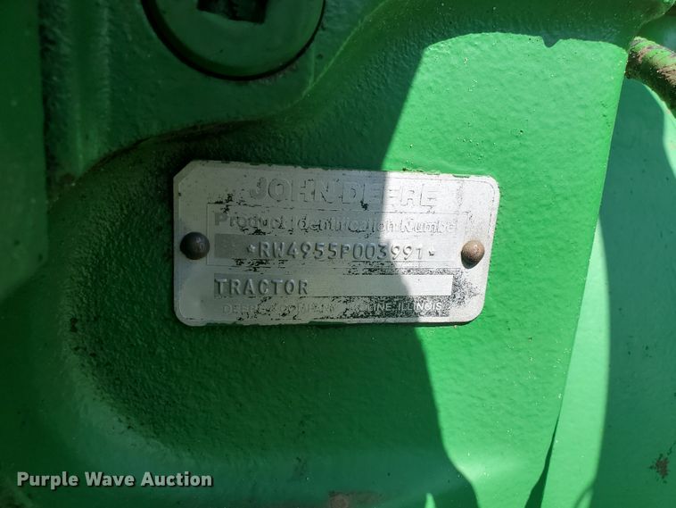 image for item JM9646 1990 John Deere 4955  MFWD tractor