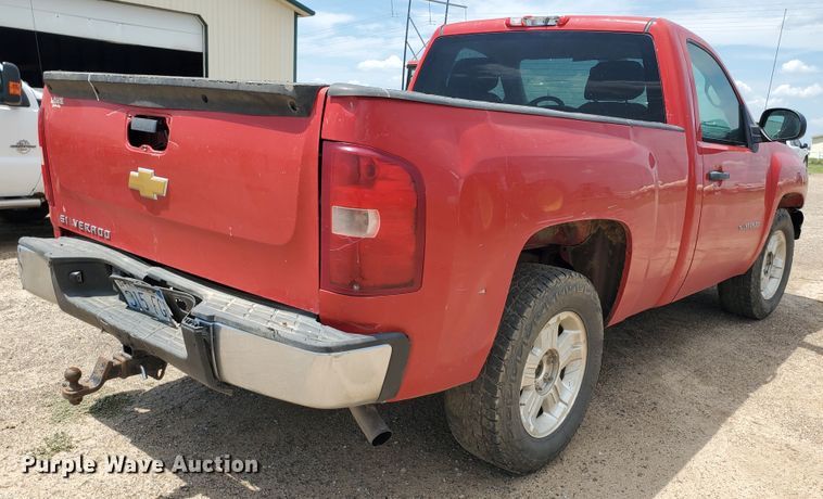 image for item JM9648 2013 Chevrolet Silverado 1500  pickup truck