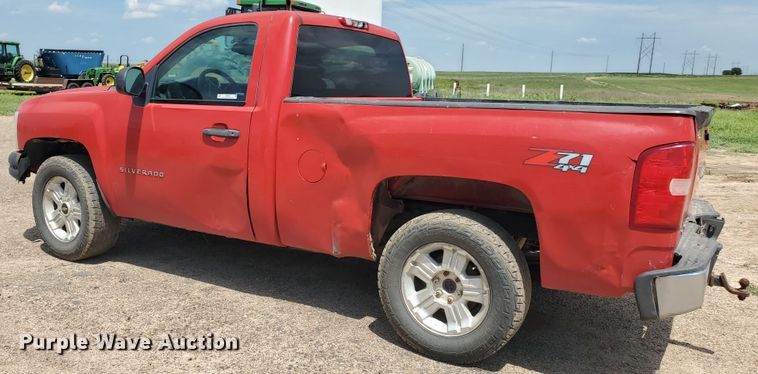 image for item JM9648 2013 Chevrolet Silverado 1500  pickup truck