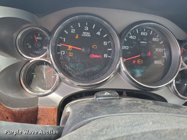 image for item JM9648 2013 Chevrolet Silverado 1500  pickup truck