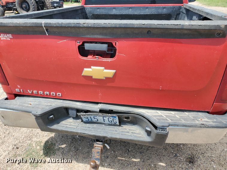 image for item JM9648 2013 Chevrolet Silverado 1500  pickup truck