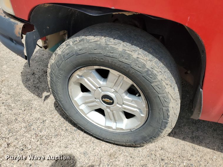 image for item JM9648 2013 Chevrolet Silverado 1500  pickup truck