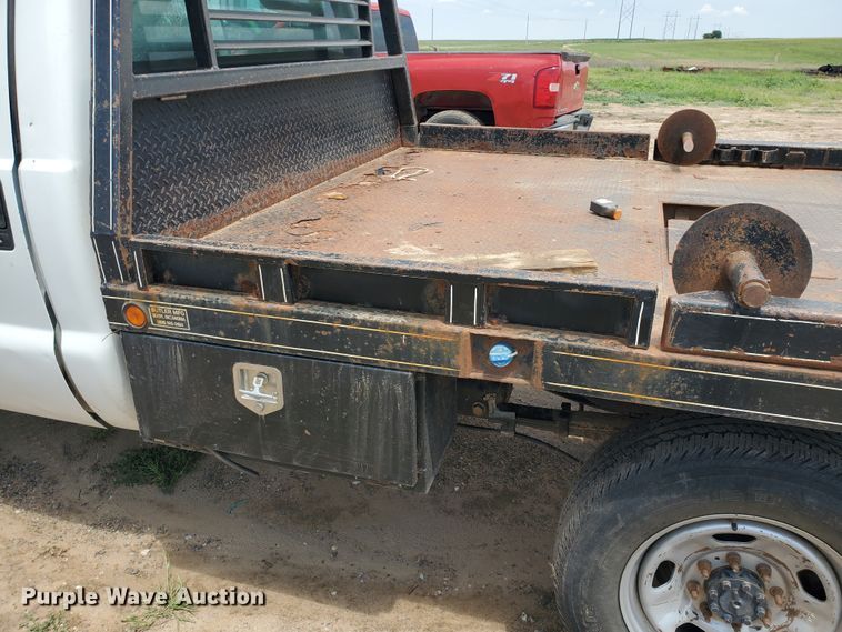 image for item JM9649 2015 Ford F350 Super Duty  bale bed pickup truck