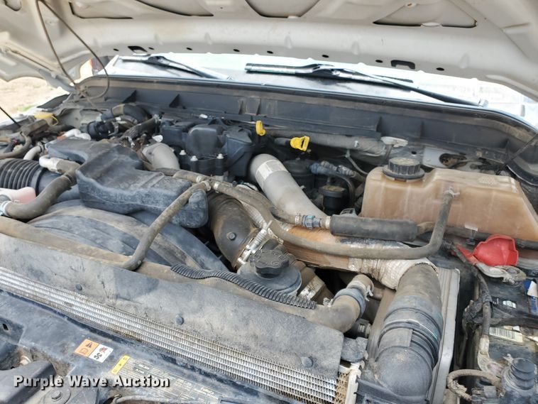 image for item JM9649 2015 Ford F350 Super Duty  bale bed pickup truck