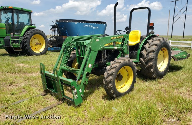 image for item JM9650 2001 John Deere 5205  MFWD tractor