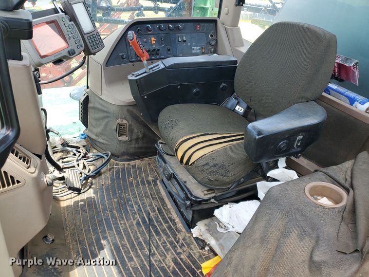 image for item JM9651 2001 John Deere 4710  sprayer