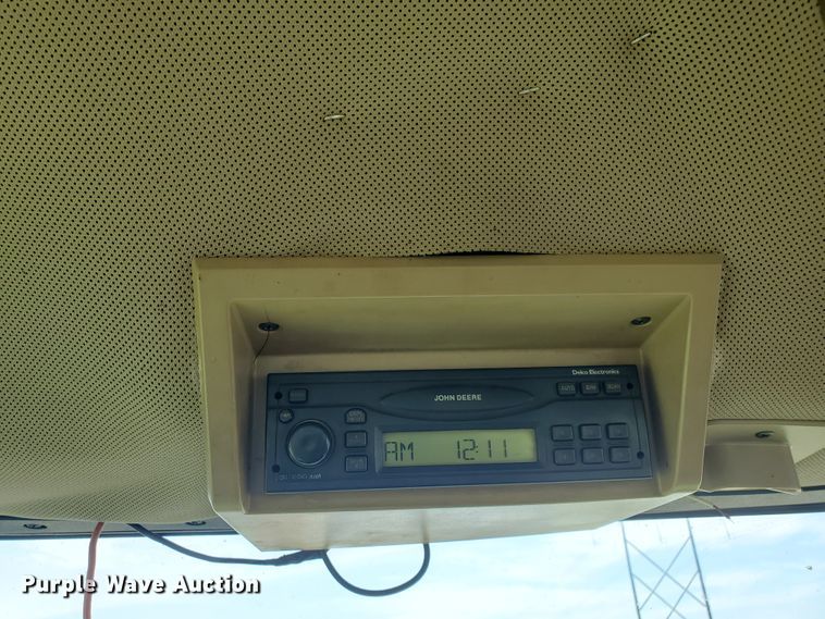 image for item JM9651 2001 John Deere 4710  sprayer