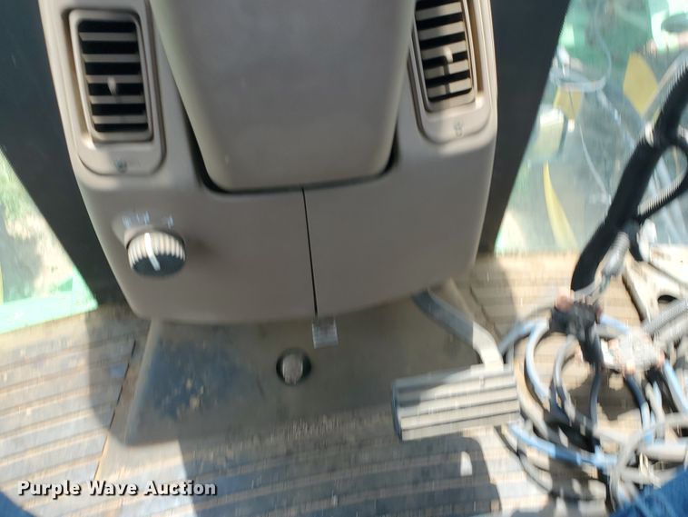 image for item JM9651 2001 John Deere 4710  sprayer