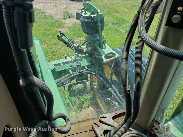 image for item JM9651 2001 John Deere 4710  sprayer