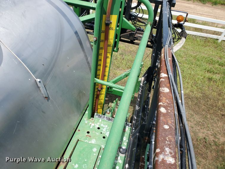image for item JM9651 2001 John Deere 4710  sprayer