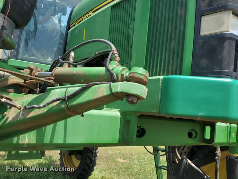 image for item JM9651 2001 John Deere 4710  sprayer
