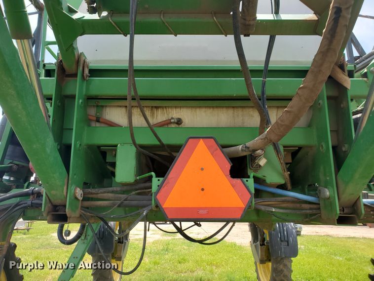 image for item JM9651 2001 John Deere 4710  sprayer