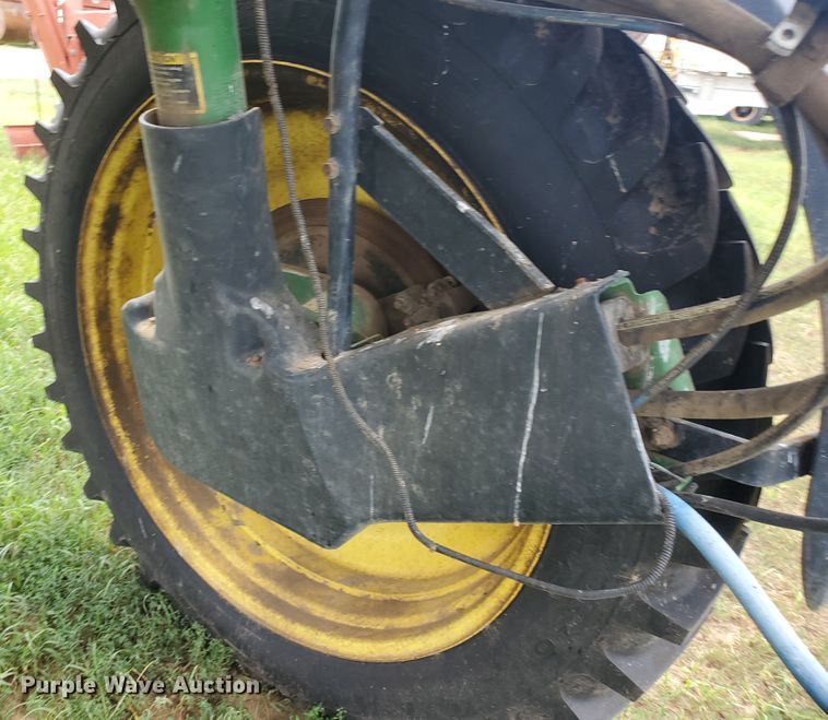 image for item JM9651 2001 John Deere 4710  sprayer