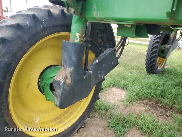 image for item JM9651 2001 John Deere 4710  sprayer