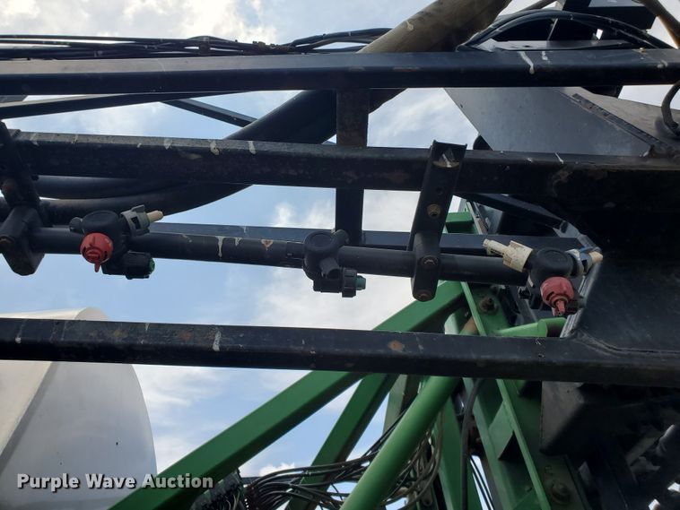 image for item JM9651 2001 John Deere 4710  sprayer