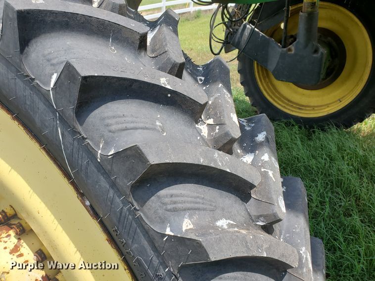 image for item JM9651 2001 John Deere 4710  sprayer