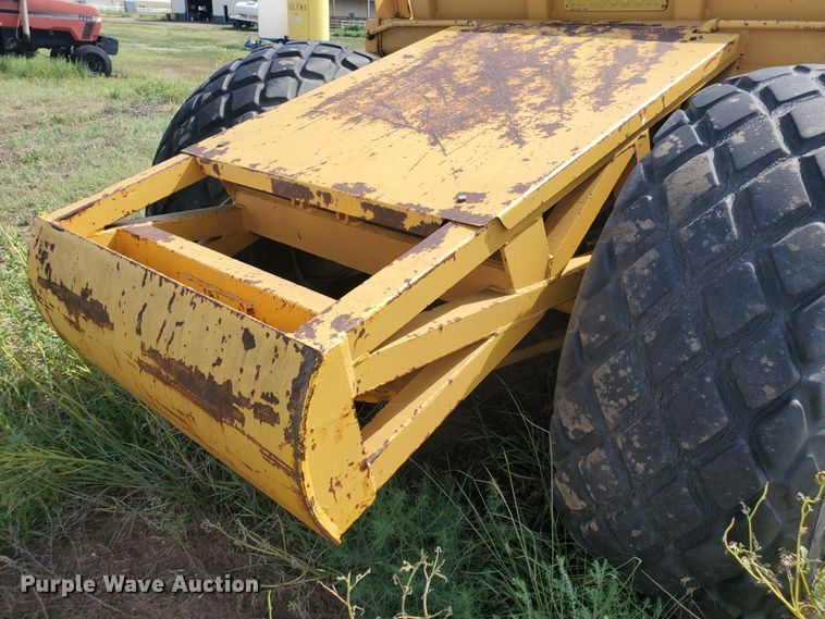 image for item JM9656 Hancock  elevating scraper