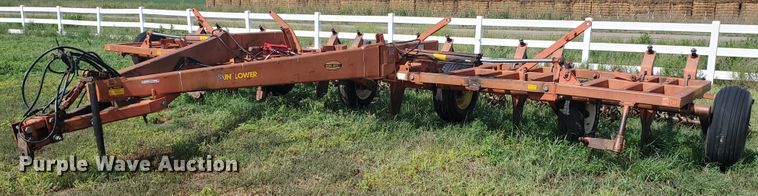 image for item JM9658 Sunflower 3661-30  sweep plow