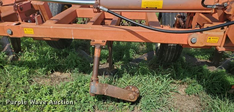 image for item JM9658 Sunflower 3661-30  sweep plow
