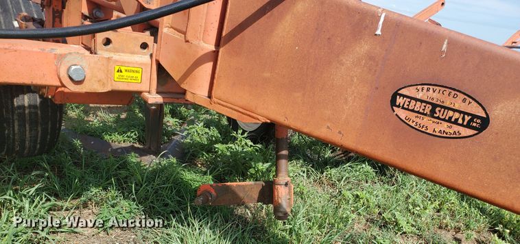 image for item JM9658 Sunflower 3661-30  sweep plow