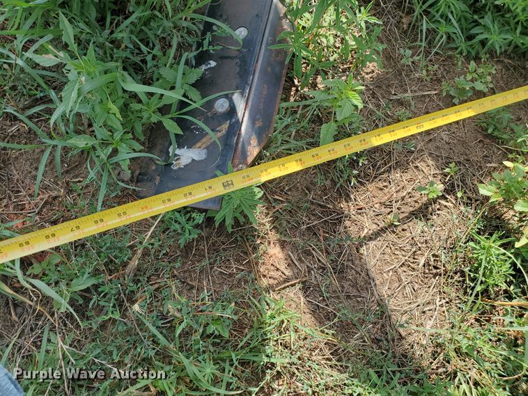 image for item JM9658 Sunflower 3661-30  sweep plow