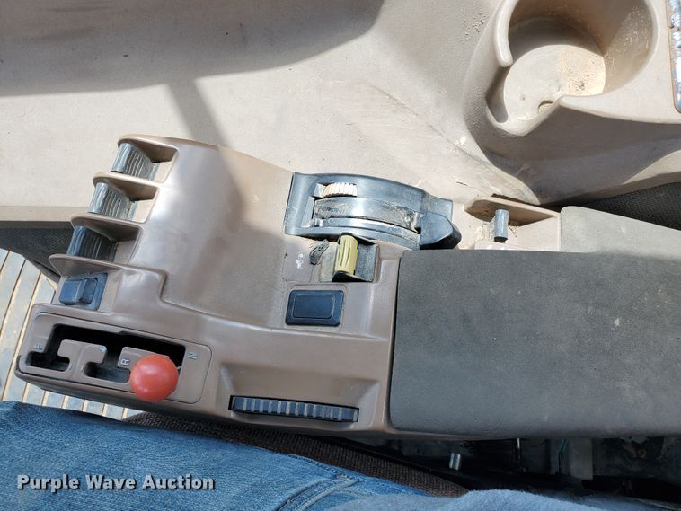 image for item JM9665 1995 John Deere 8300  MFWD tractor