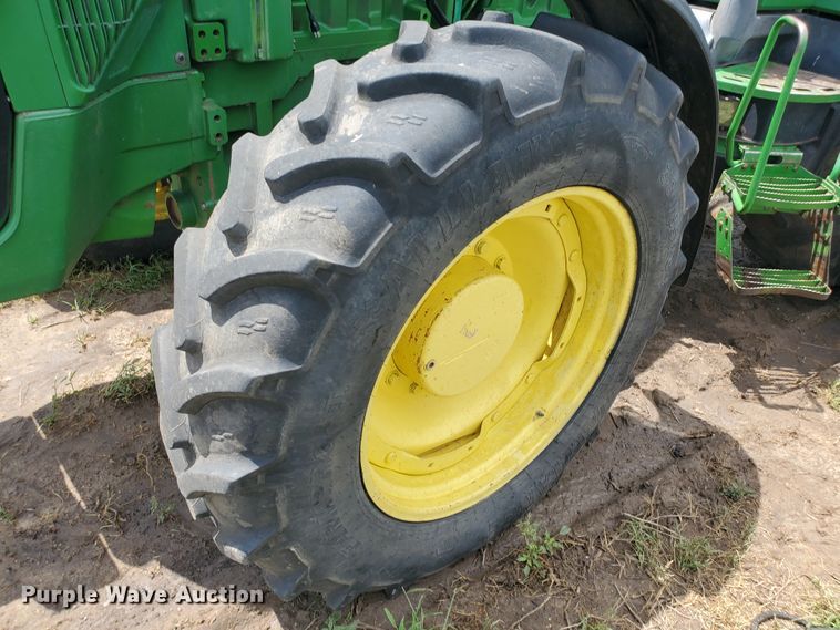 image for item JM9665 1995 John Deere 8300  MFWD tractor