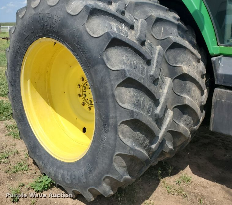 image for item JM9665 1995 John Deere 8300  MFWD tractor