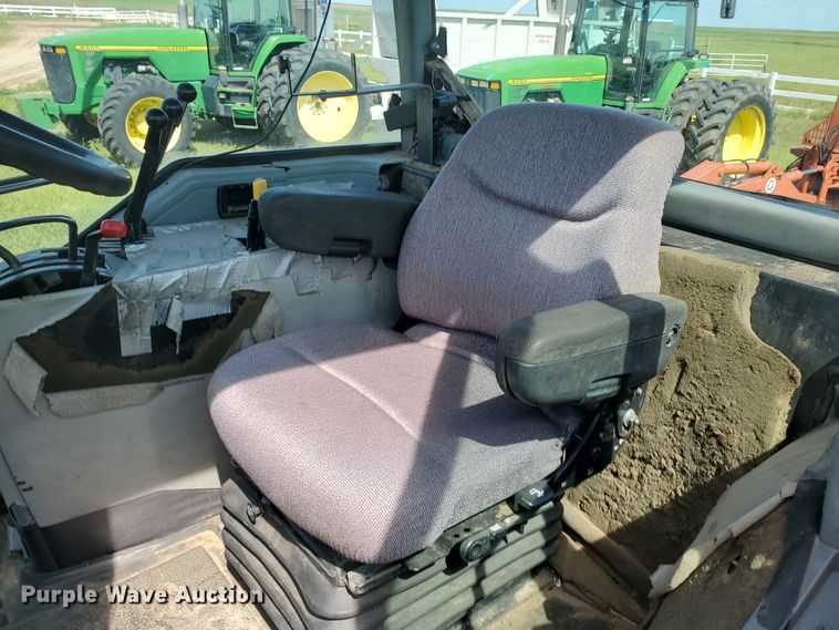 image for item JM9666 1996 Case IH 7220  tractor