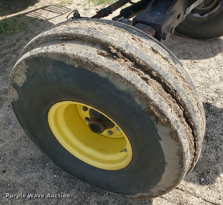 image for item JM9666 1996 Case IH 7220  tractor